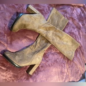 COPY - Tan Camel Color Knee High Platform Heeled Boots size 8